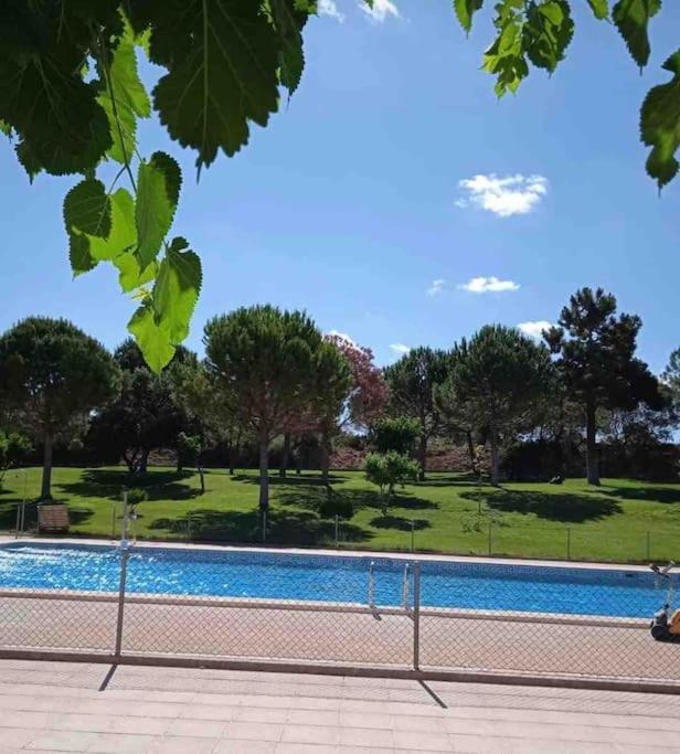 Vila Agradable Casa Con Chimenea Interior Y Barbacoa. Graja de Iniesta Exteriér fotografie